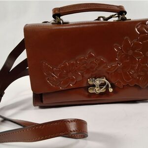 Chic Patricia Nash Brown Floral Leather Crossbody Bag
